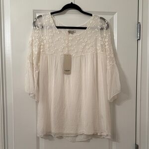 NWT Elegant White Embroidered Women's Top Sz L